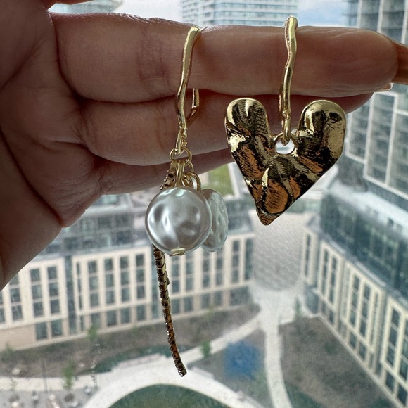 Unique Asymmetrical Dangle Earrings - Picture 5 of 5